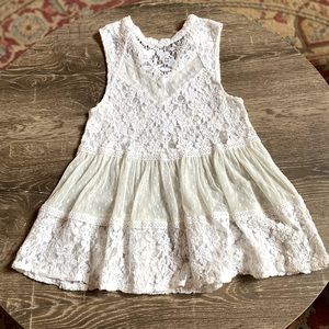 🎶NWOT FREE PEOPLE LACE UP
